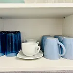 Cosy One Bedroom Apartment - 15 Min To Center